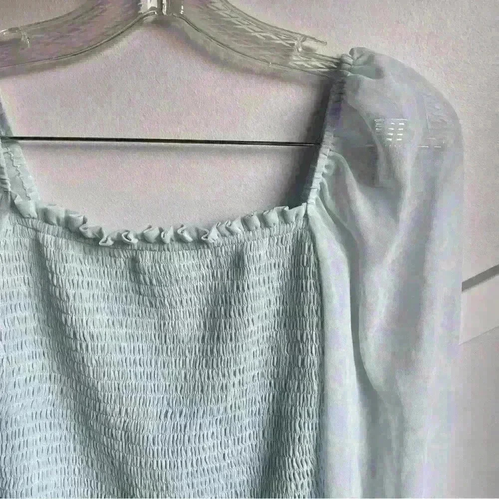 Wilfred Aritzia  Saga Smocked Blouse Aura Blue Light Glow size XXS - Picture 6 of 9
